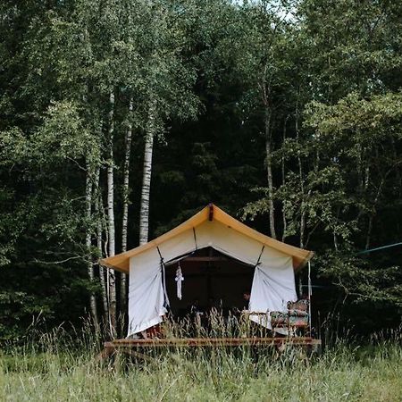 Glempings Klaukas Hotell Sigulda Eksteriør bilde