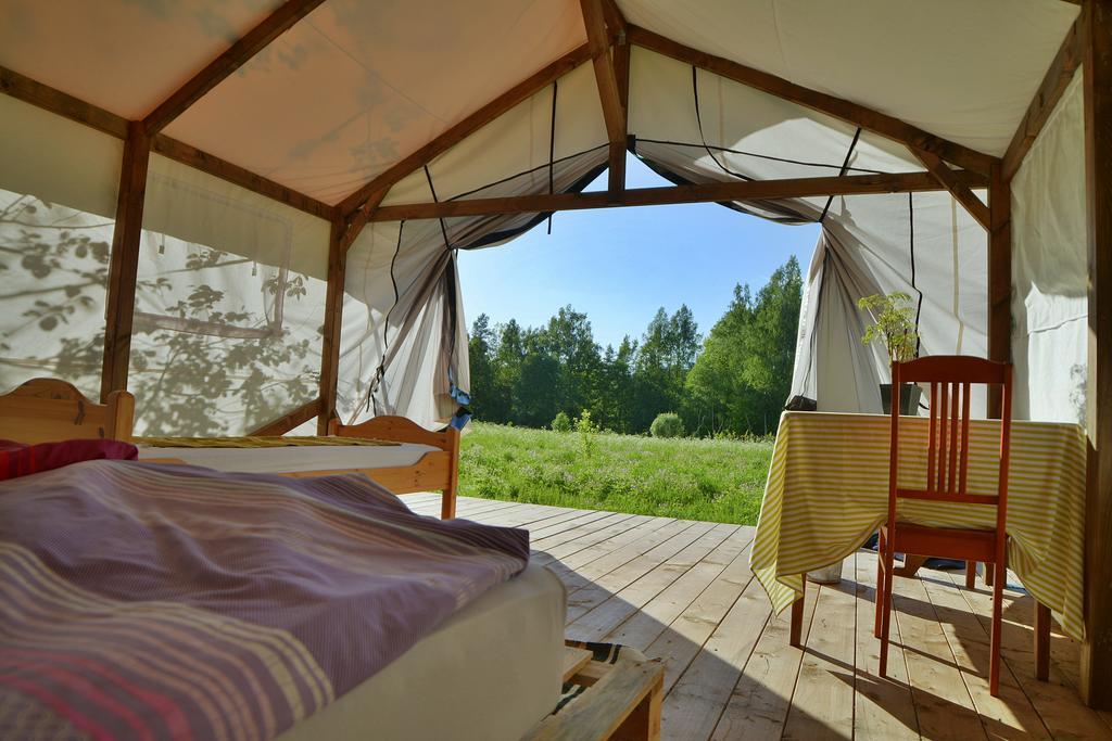Glempings Klaukas Hotell Sigulda Rom bilde