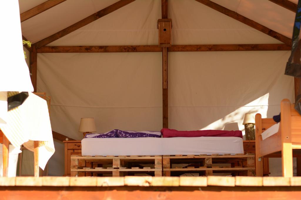 Glempings Klaukas Hotell Sigulda Rom bilde